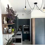 Apartment Your Cosy Getaway Halfway Between And Forest Vonyarcvashegy
