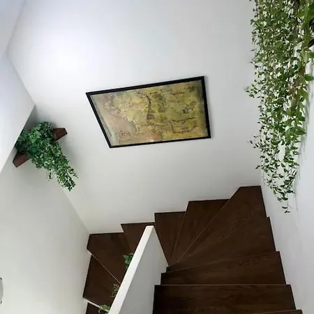 Your Cosy Getaway Halfway Between And Forest Апартаменты Вонярцвашхедь