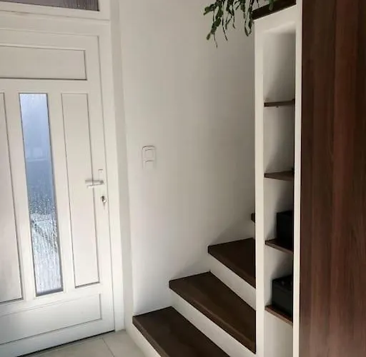 Your Cosy Getaway Halfway Between And Forest Apartmán Vonyarcvashegy