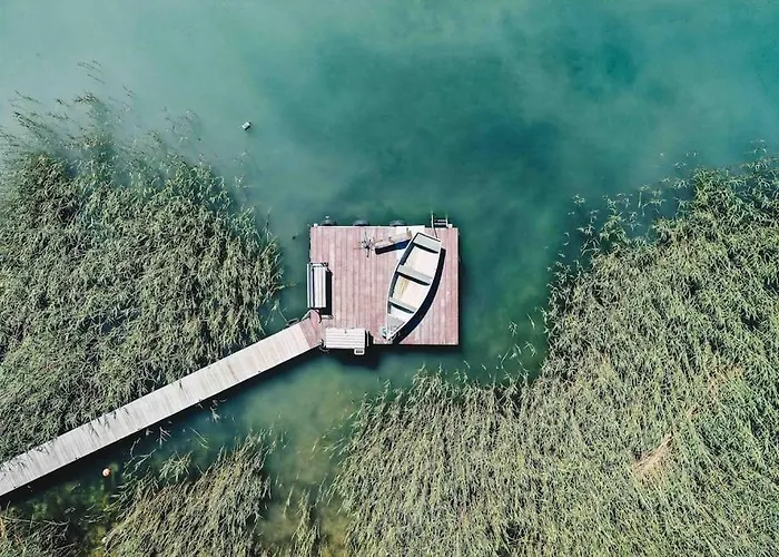 Your Cosy Getaway Halfway Between And Forest *