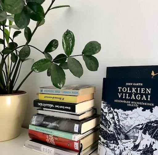 Your Cosy Getaway Halfway Between And Forest Apartmán Vonyarcvashegy